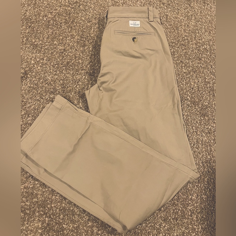 Vineyards Vines pant- drk khaki
